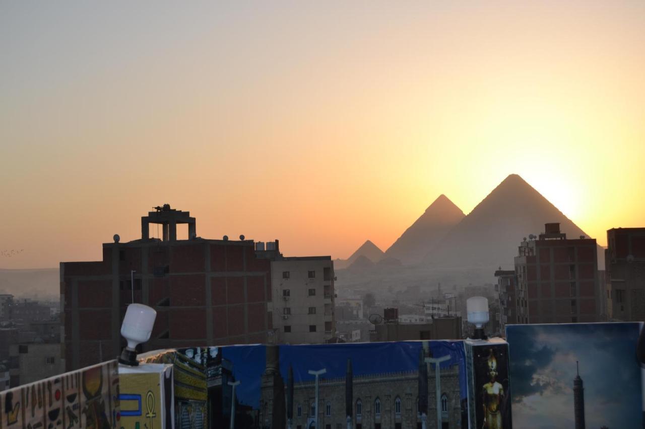 Aladdin Pyramids City カイロ エクステリア 写真