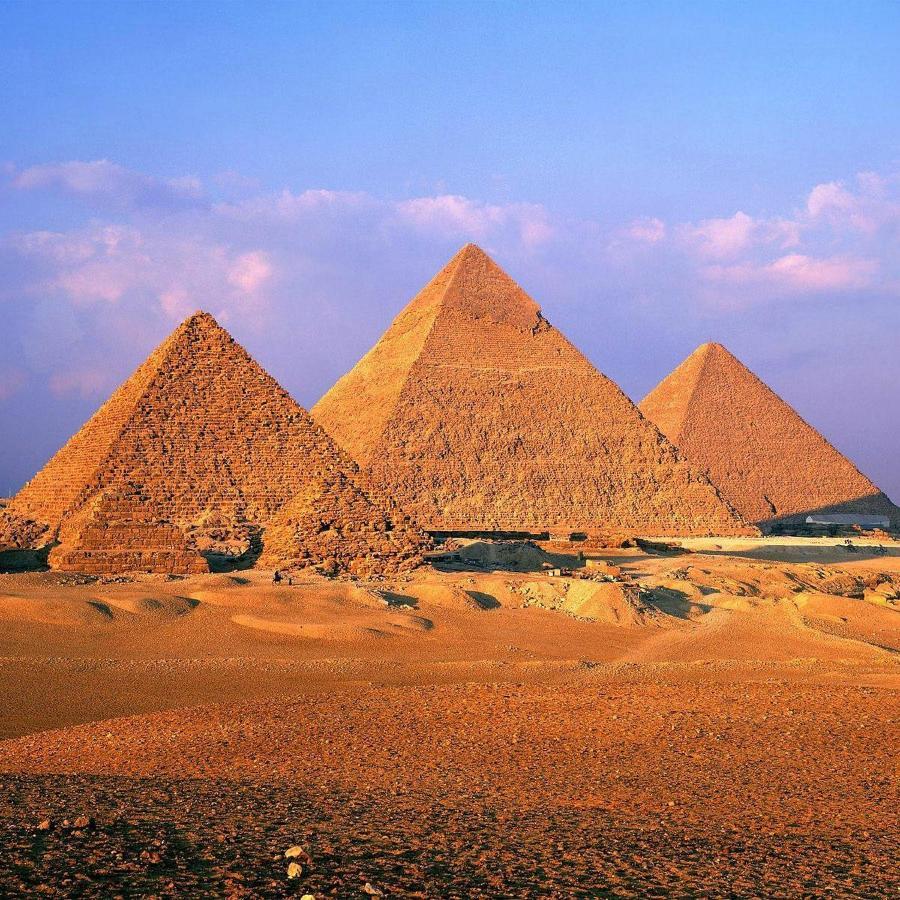 Aladdin Pyramids City カイロ エクステリア 写真